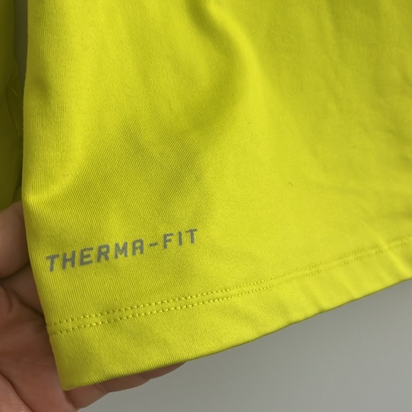 Nike therma fit brigth yellow volt long sleeve top Sz Small women's - Picture 5 of 12